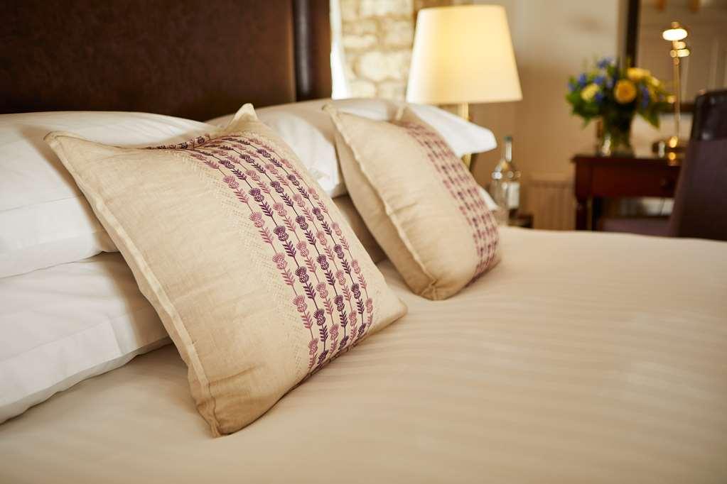 Macdonald Morlich Hotel At Macdonald Aviemore Resort Room photo